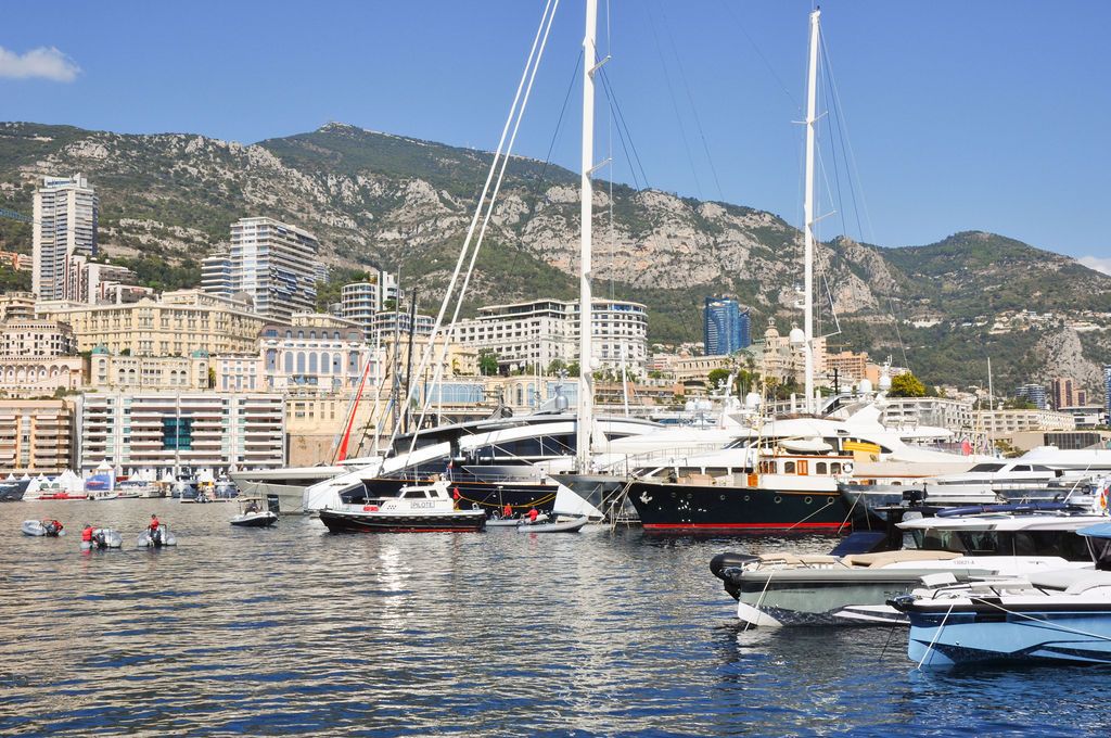 Yachts and crew on the docks at the 2026 Monaco Yacht Show in Port Hercule, Monaco.