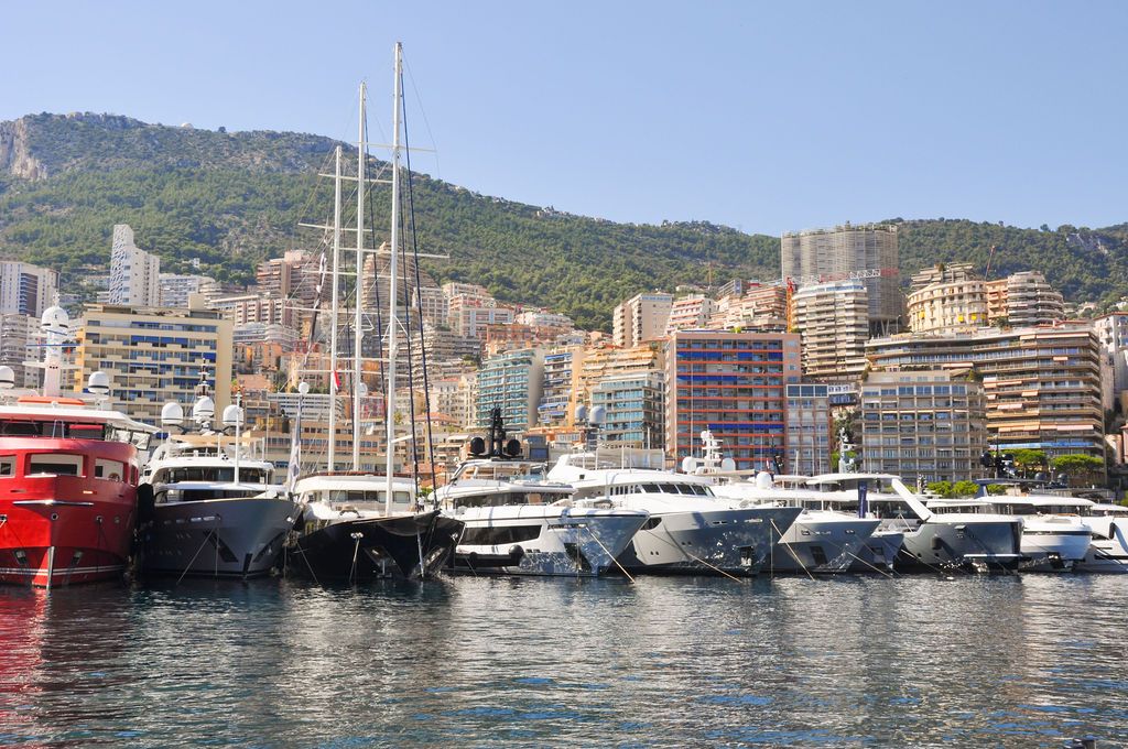 Yachts and crew on the docks at the 2026 Monaco Yacht Show in Port Hercule, Monaco.