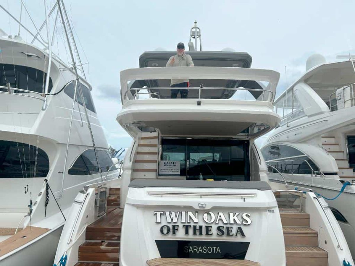 2024 FLIBS Scene on the Docks