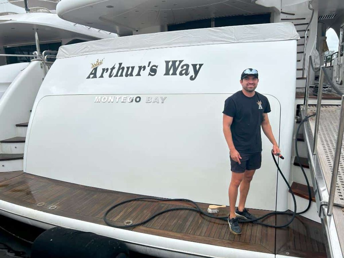 2024 FLIBS Scene on the Docks