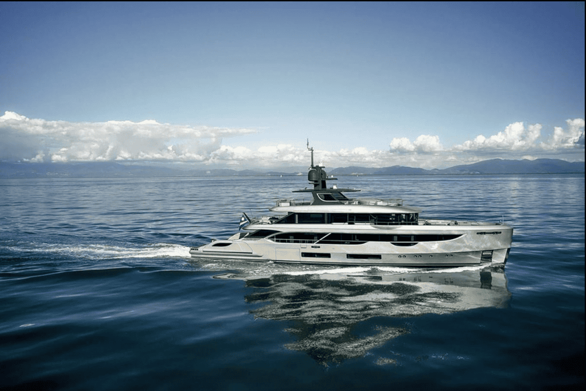 YATCO’s Fleet Friday: M/Y SEAGREEN, M/Y BARTALI, and more!