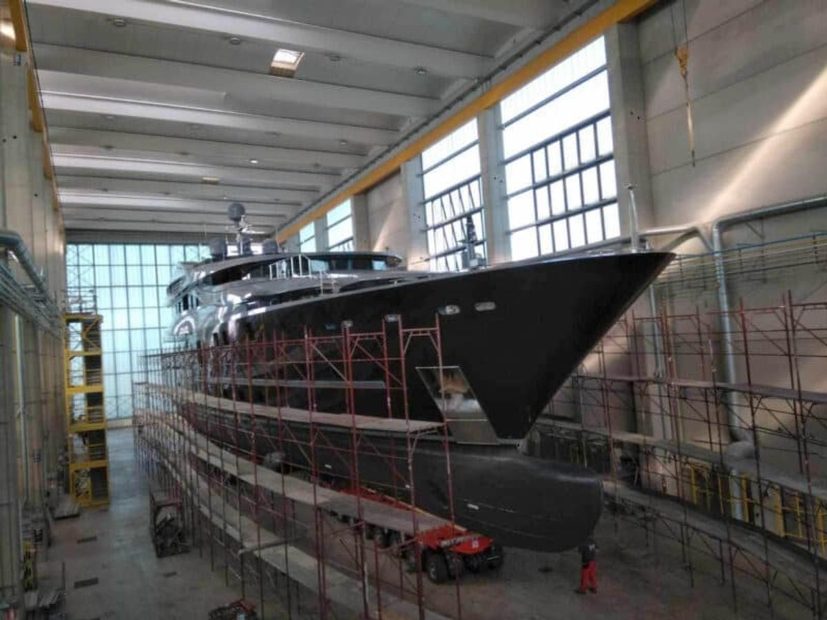 (Re)Fit for a King: The Best Refits for Crew