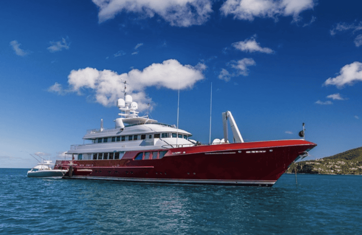 YATCO’s Fleet Friday: M/Y After You, M/Y Queen Mavia, and more!