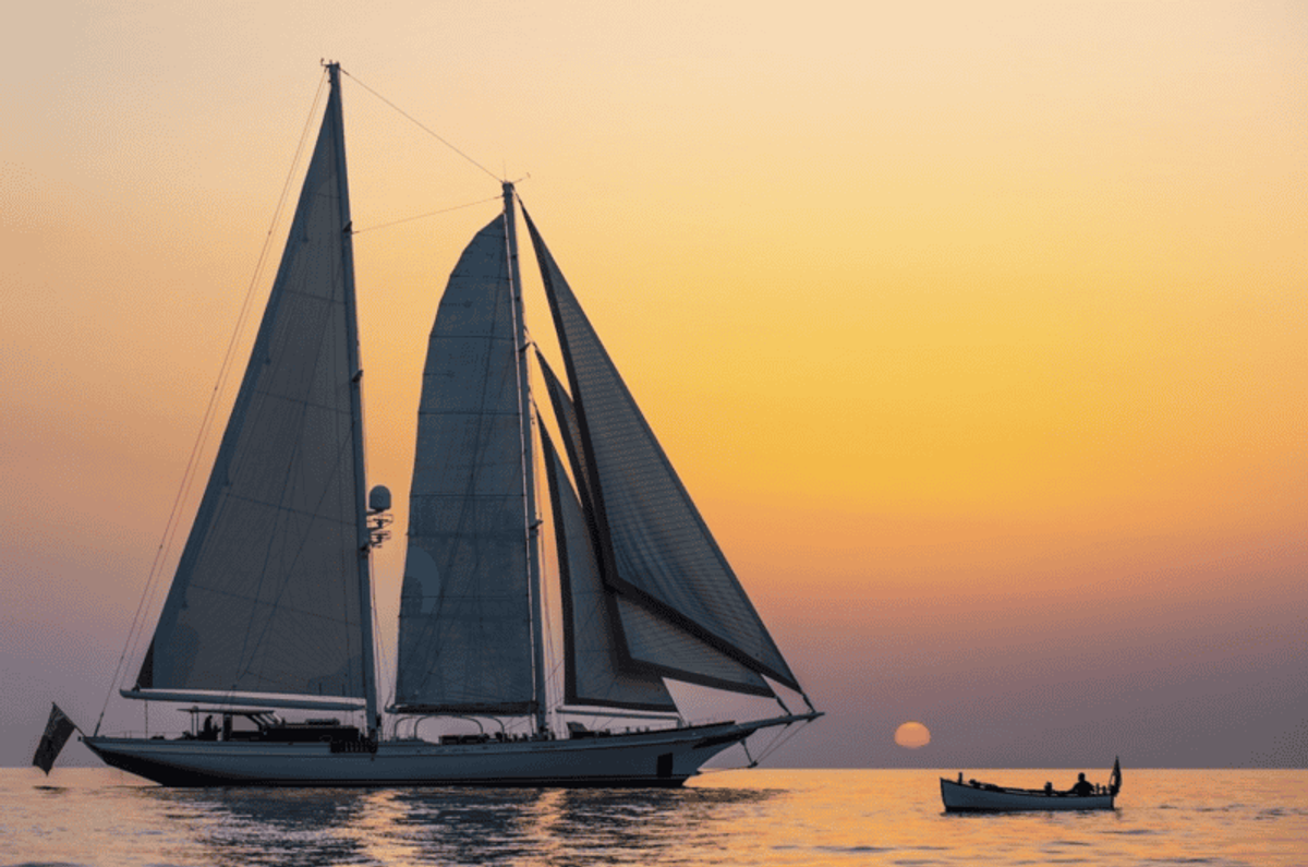 YATCO’s Fleet Friday: M/Y VICTORIOUS, S/Y LETHANTIA, and more!