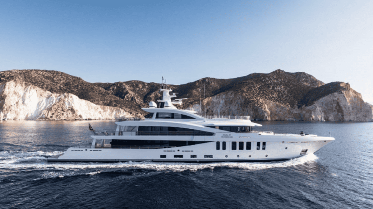 M/Y STELLA M