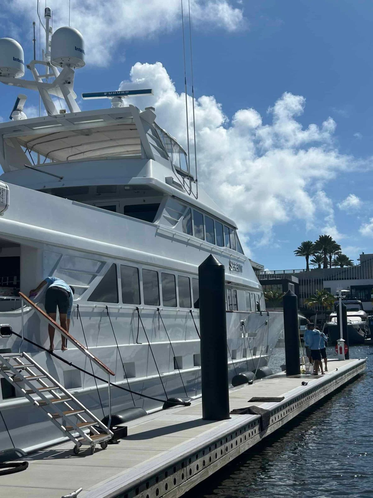 FLIBS 2025: Scene on the Docks!