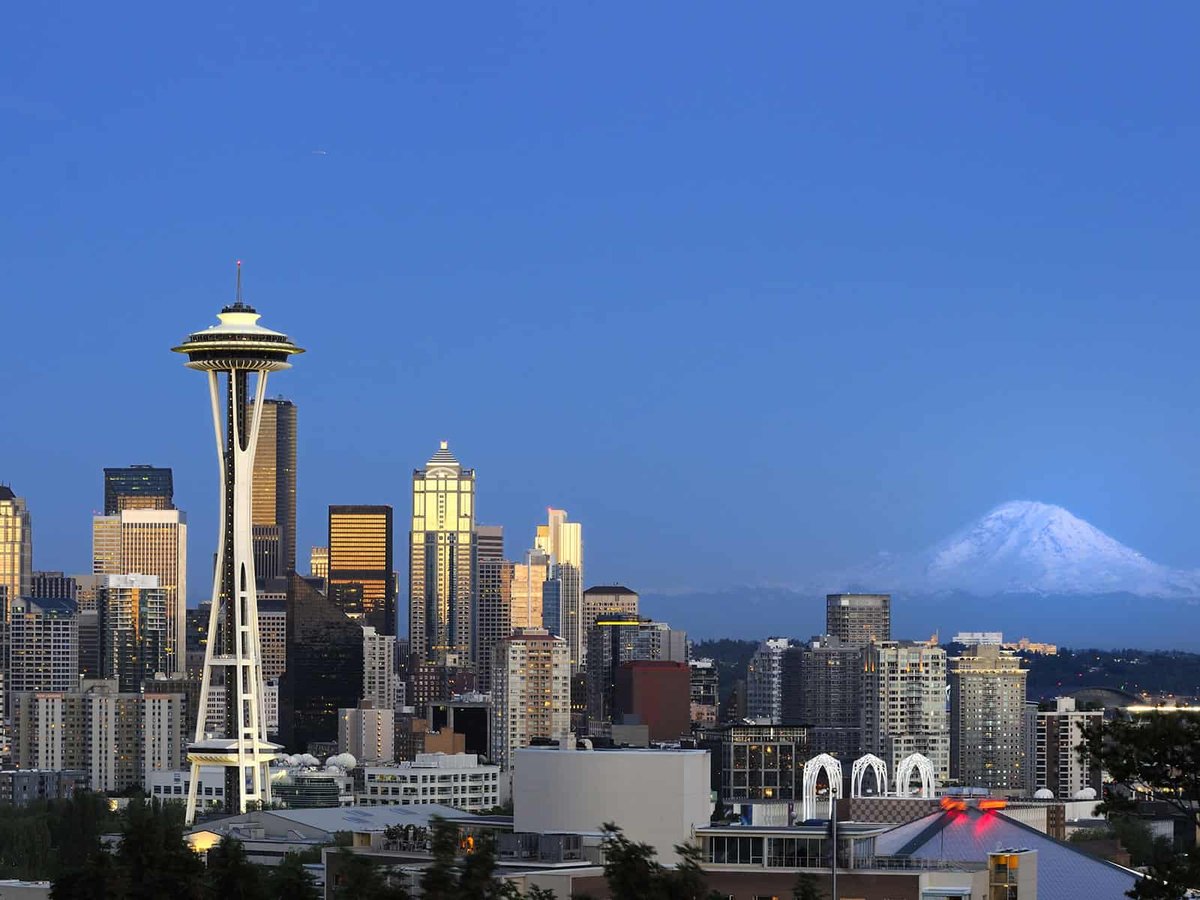Skidding Down, Flying High: Seattle as a Yachting Destination