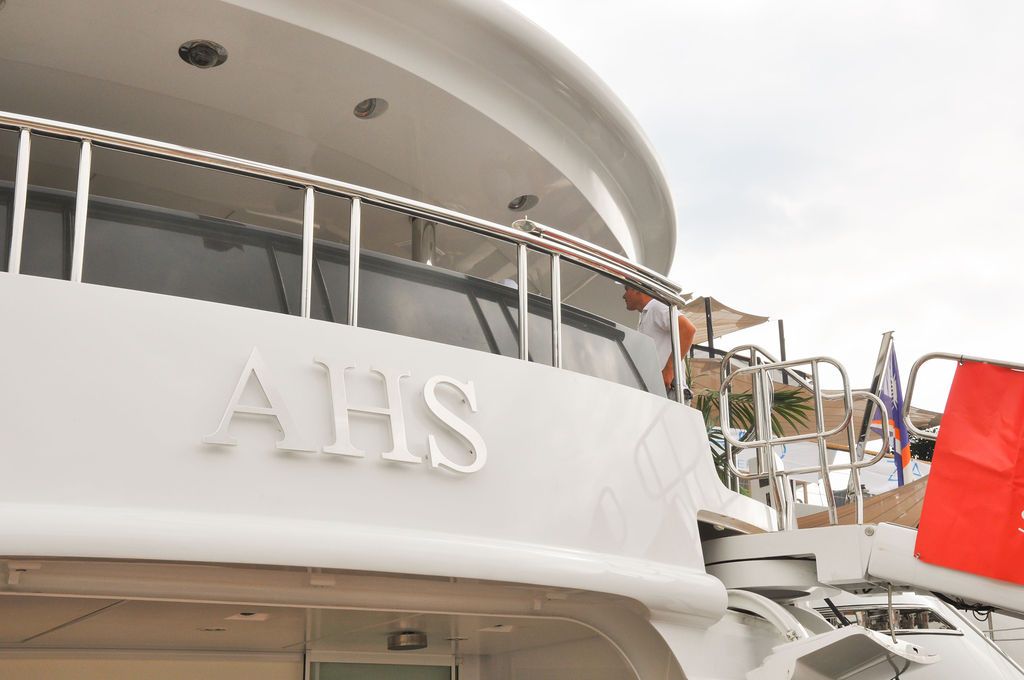 Yachts and crew on the docks at the 2026 Monaco Yacht Show in Port Hercule, Monaco.