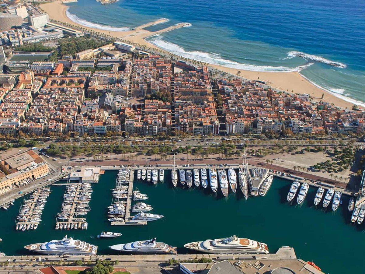 Marina Port Vell Barcelona Launches New Bunkering Service for Superyachts