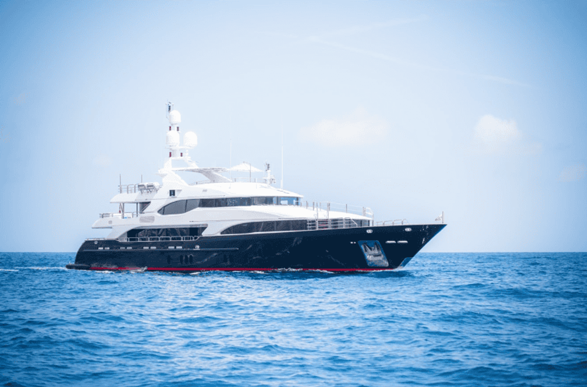 YATCO’s Fleet Friday: S/Y Mariette of 1915, M/Y Willow, and more!