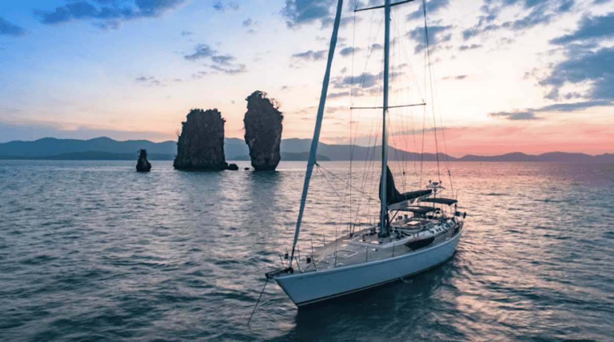 YATCO’s Fleet Friday: M/Y W, M/Y NEENAH, and more!