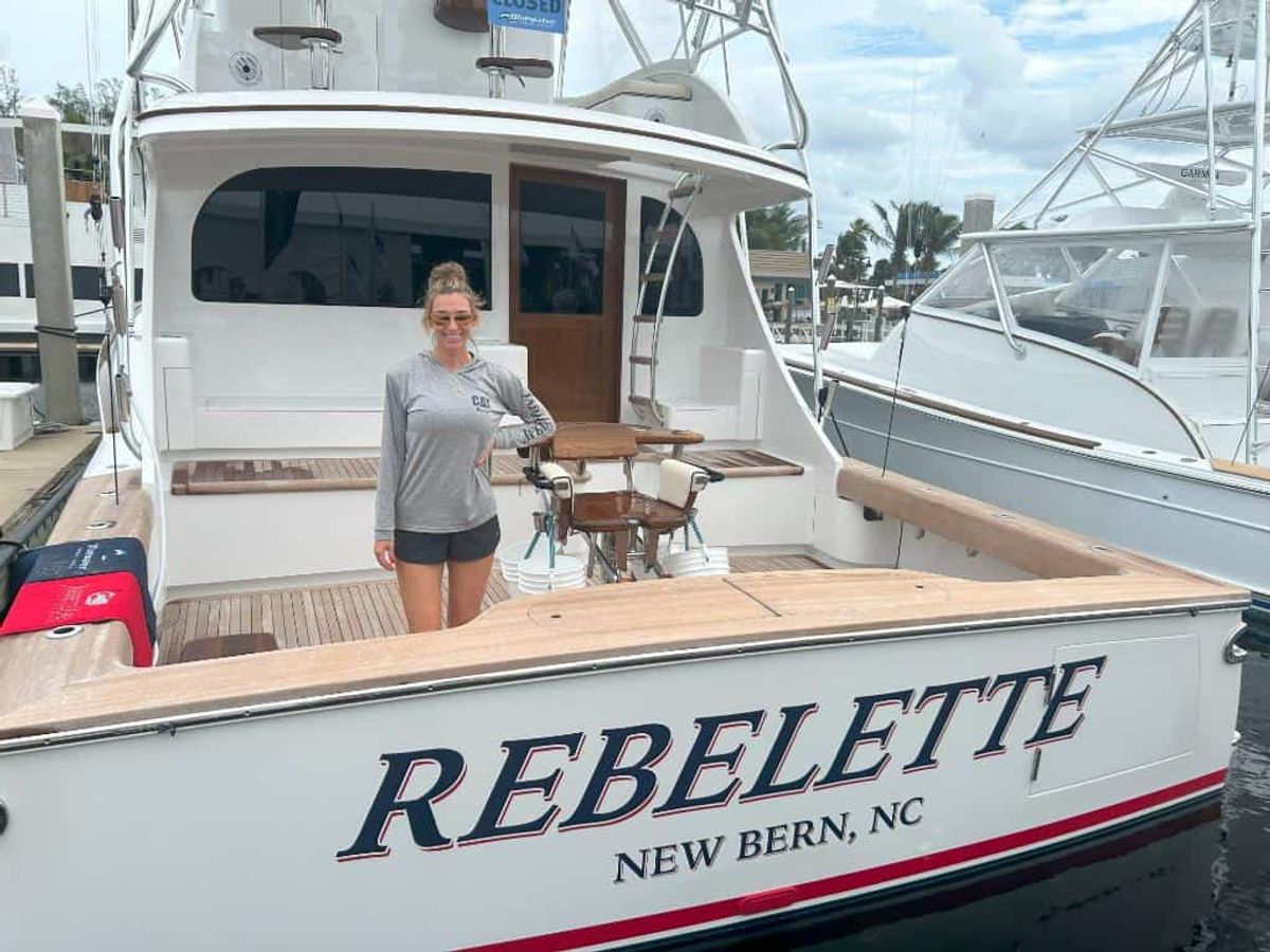 2024 FLIBS Scene on the Docks