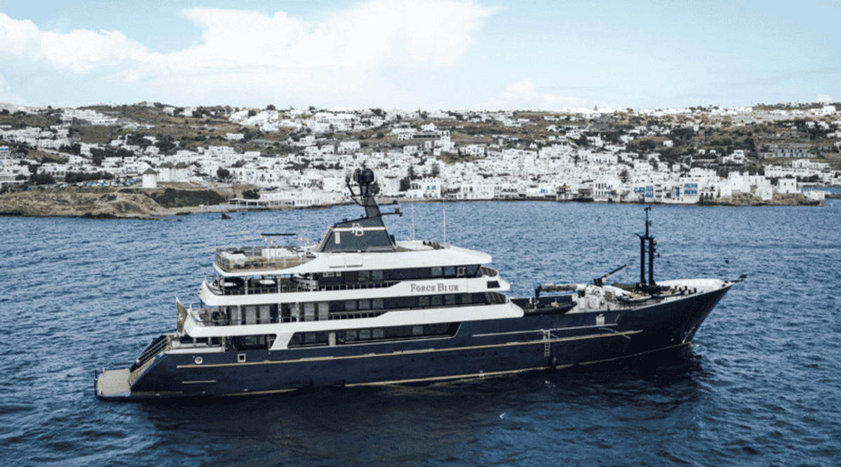 YATCO’s Fleet Friday: M/Y PREDATOR, M/Y FORCE BLUE, among others!
