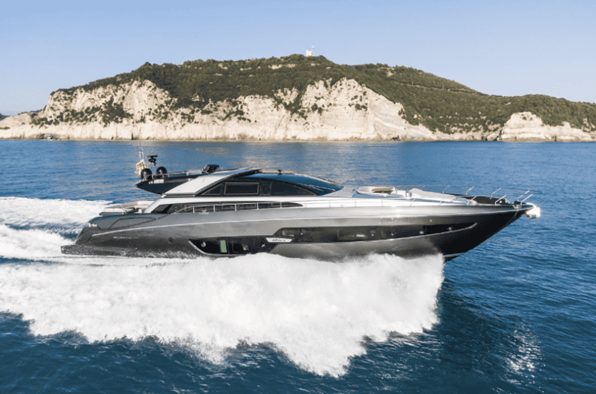 YATCO’s Fleet Friday: M/Y LADY LARA, M/Y DAPPLE, and more!