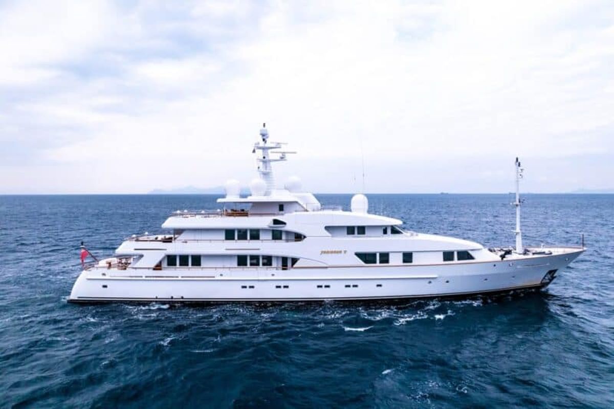 YATCO’s Fleet Friday: M/Y Fast & Furious, M/Y N1, and more!