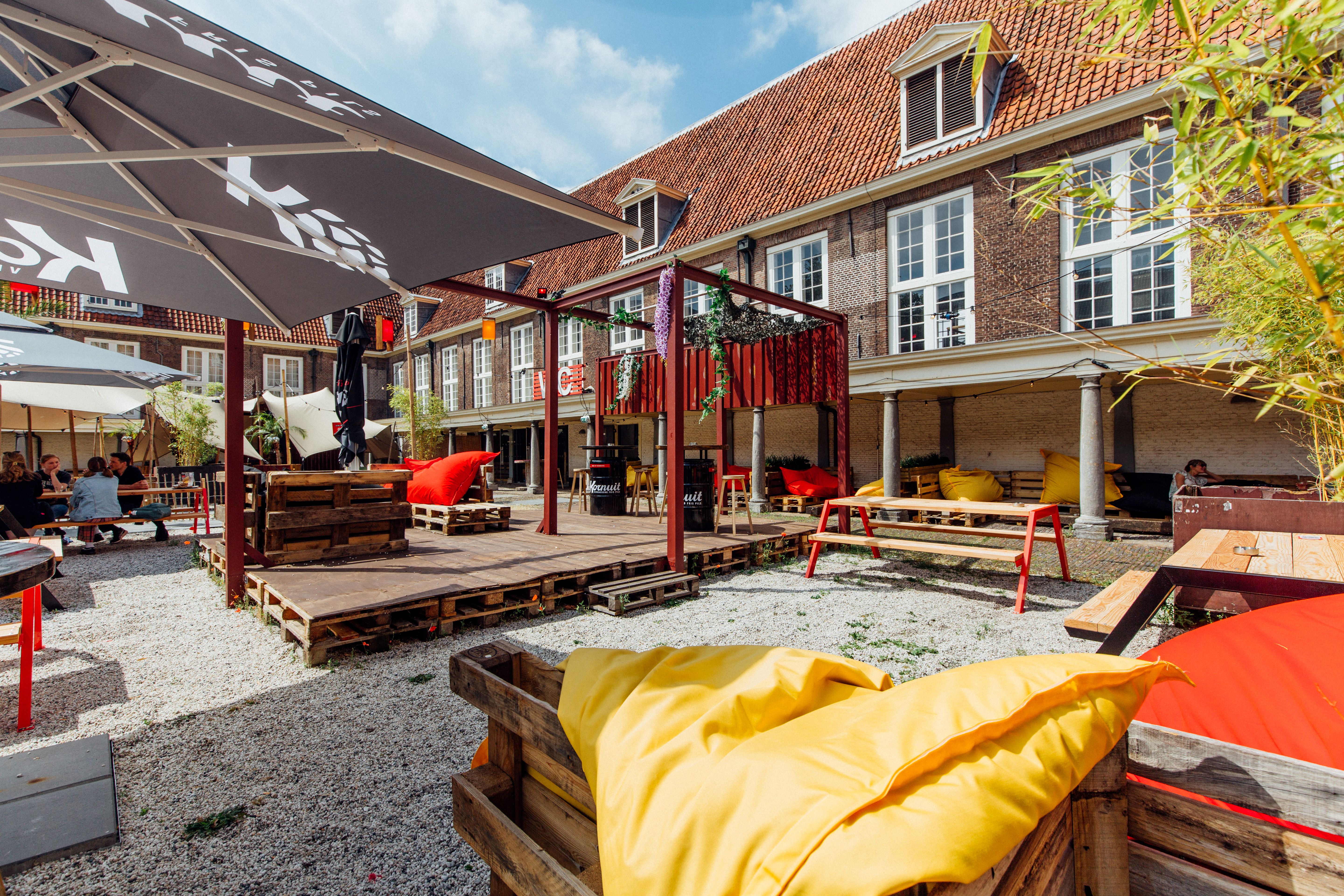 DE BUURT – foto 12