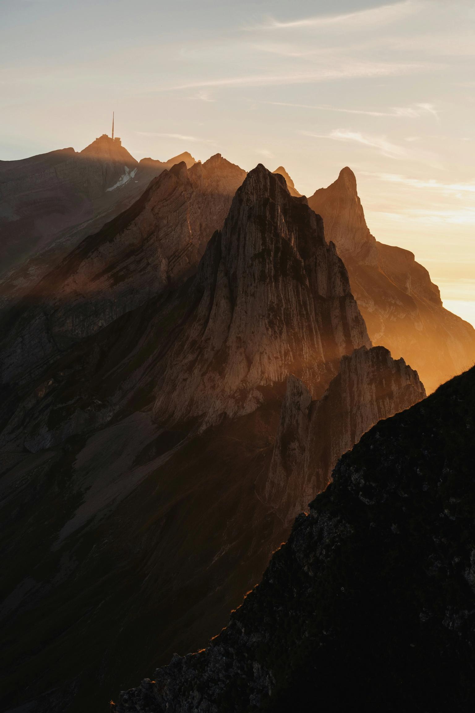 image-69e2e8ac2fcf19ed515ab763f00d8cea39d66522-4672x7008-jpg