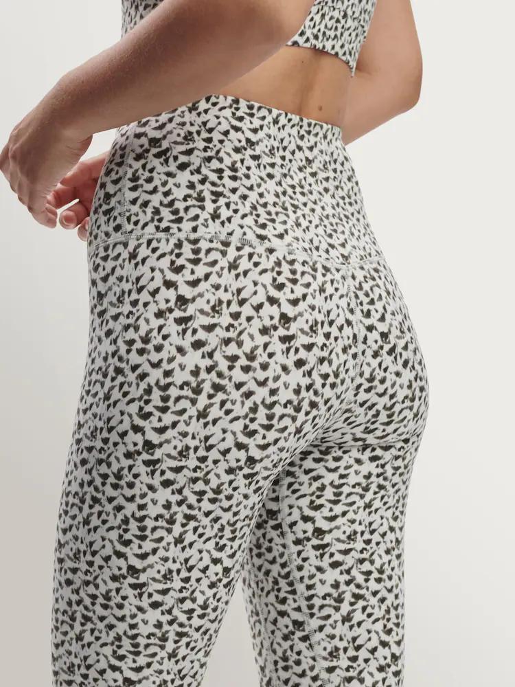 Varley Dipped Feather Move High Leggings 27 - Image 5