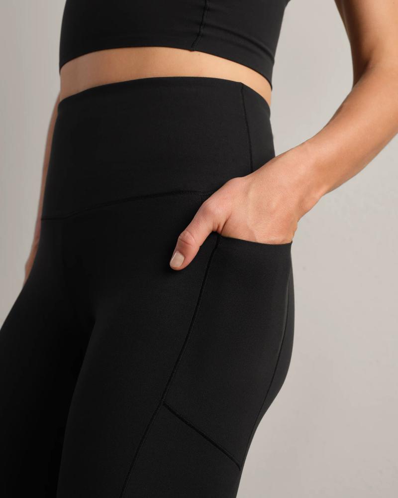Revive™ 7/8 Pocket Legging - Image 5