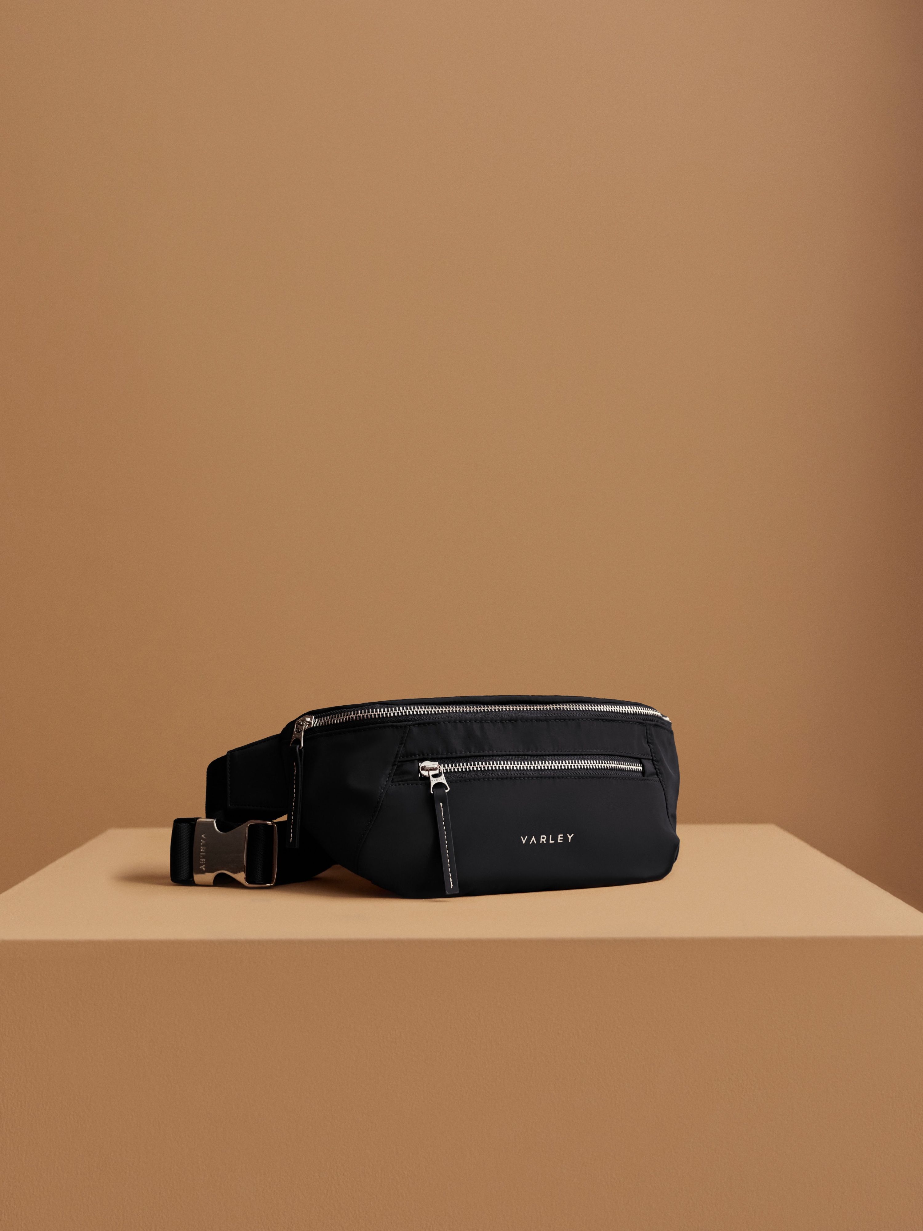 Lasson Belt Bag - Image 6
