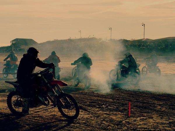 MABLETHORPE SANDRACING  by Sam Wright