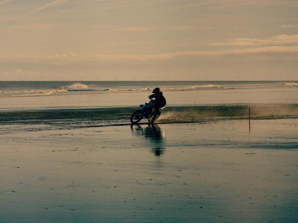 MABLETHORPE SANDRACING  by Sam Wright