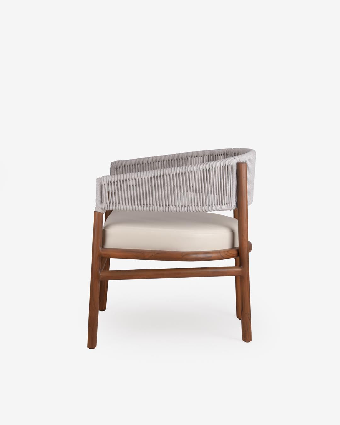 Silla Tejida Grande — perfil