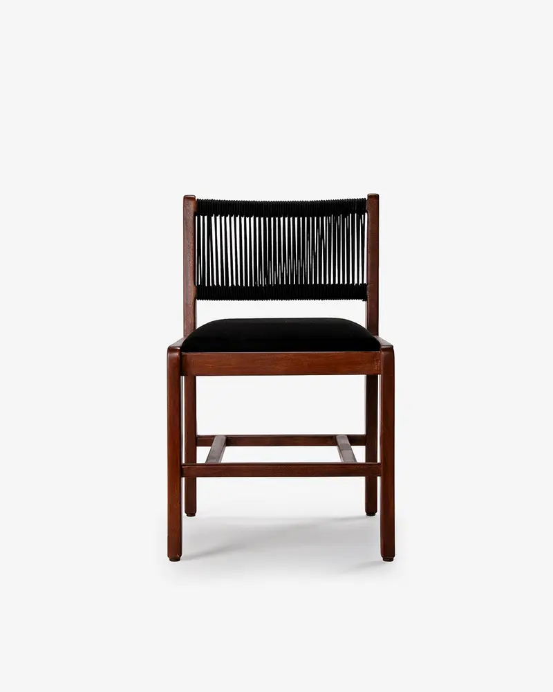 Silla Negra — frente