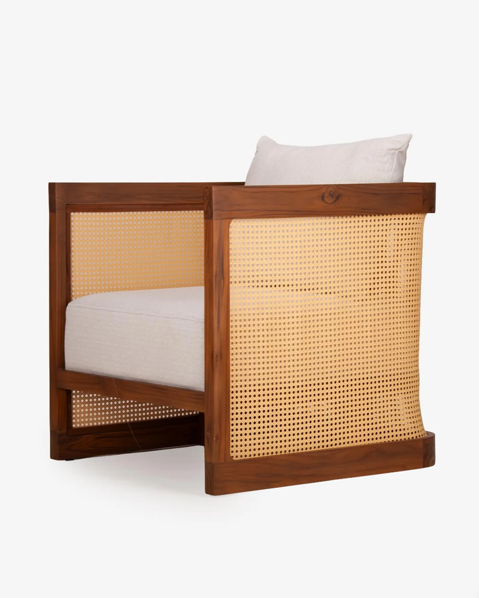 Sillón Bejuco — 3/4 frente