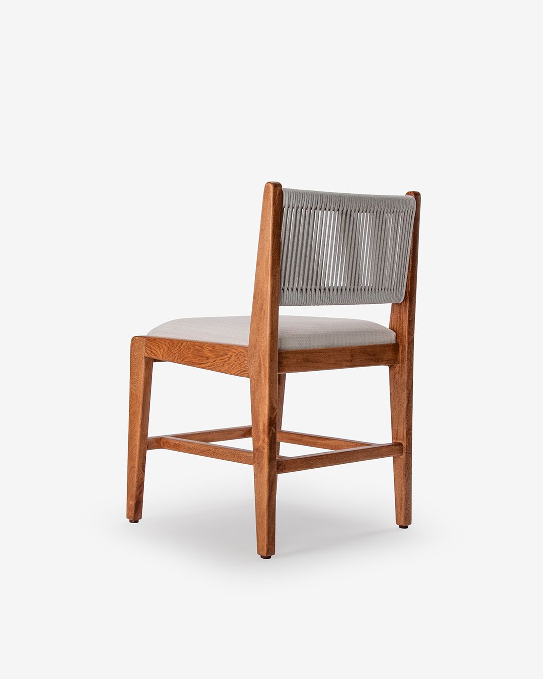 Silla Gris — 3/4 atrás