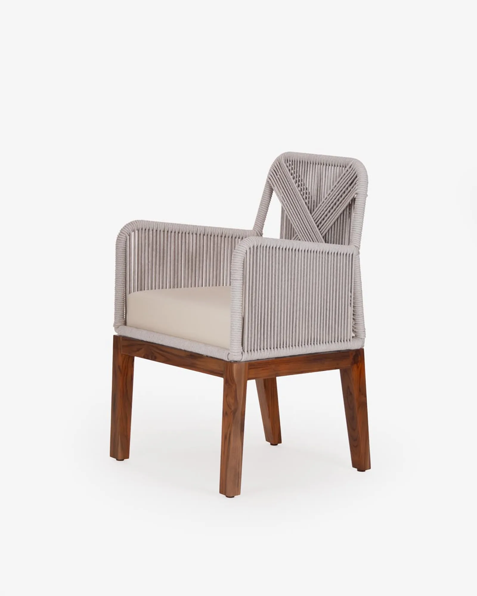 Silla Tejida — 3/4 frente