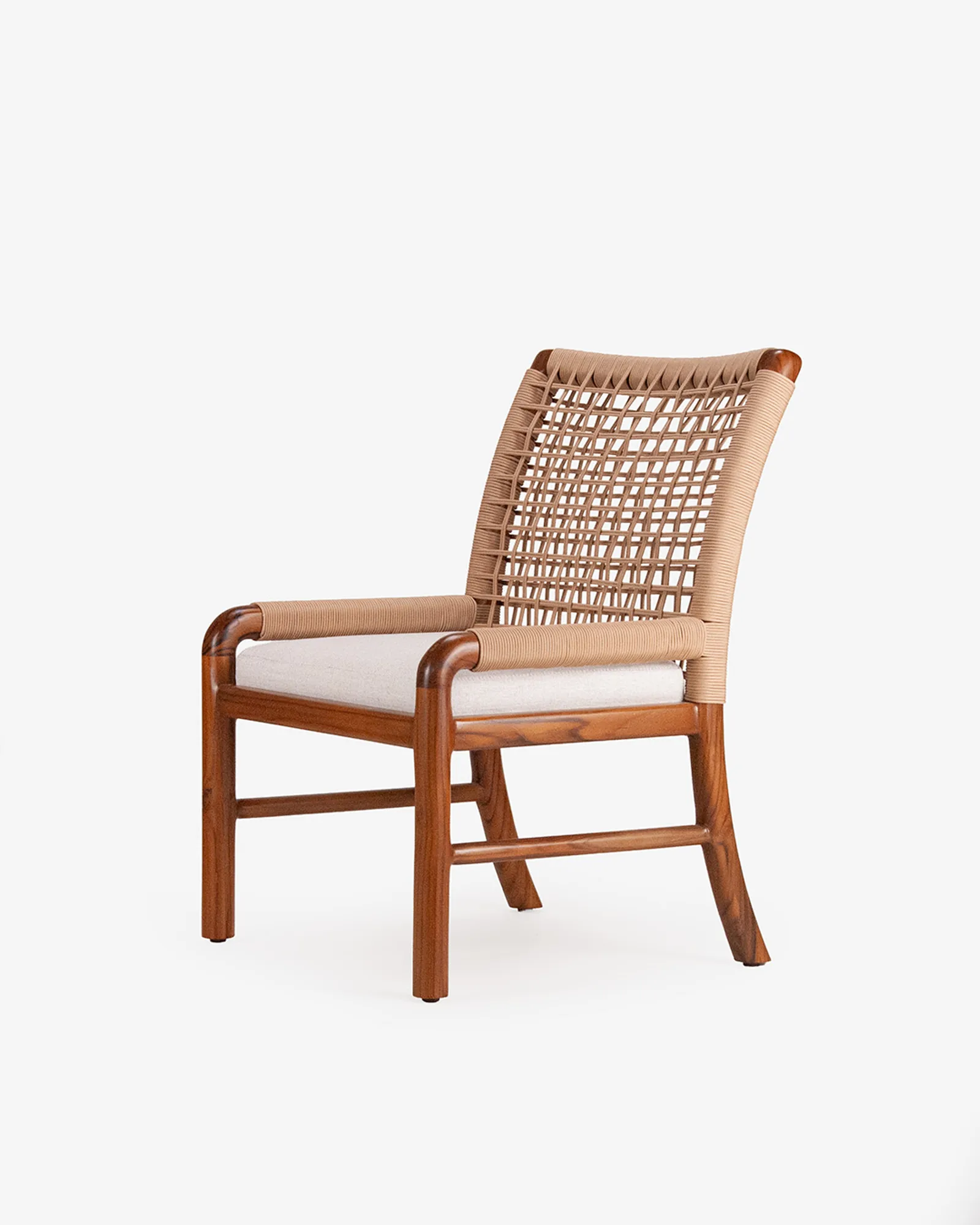 Silla Tejida Beige — 3/4 frente