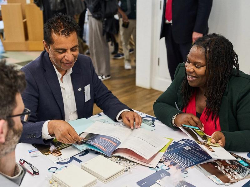 MSDUK corporate roundtable with diverse professionals