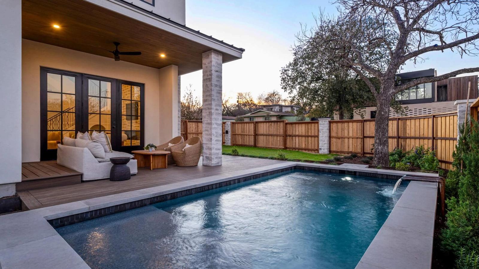 golden-hour-pools-custom-austin-waterline-tile-tanning-ledge-gunite-plaster-detail-03.jpg