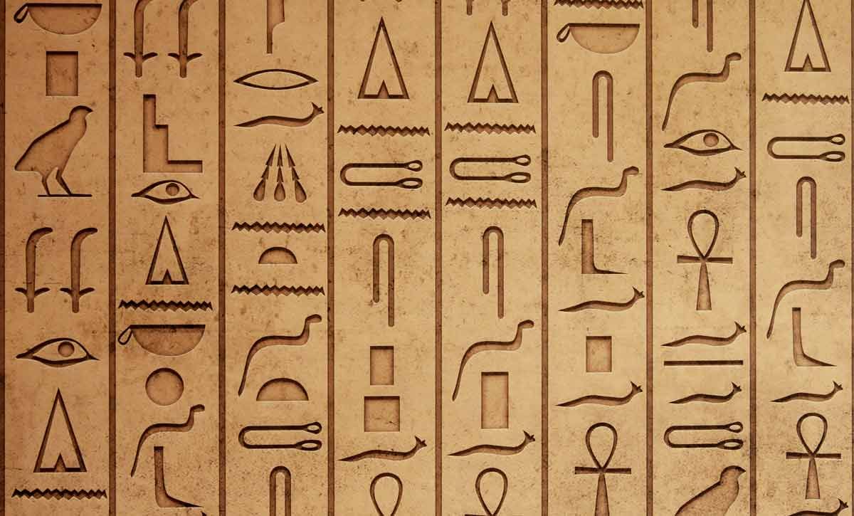 photo of anceint egyptian hieroglyphs