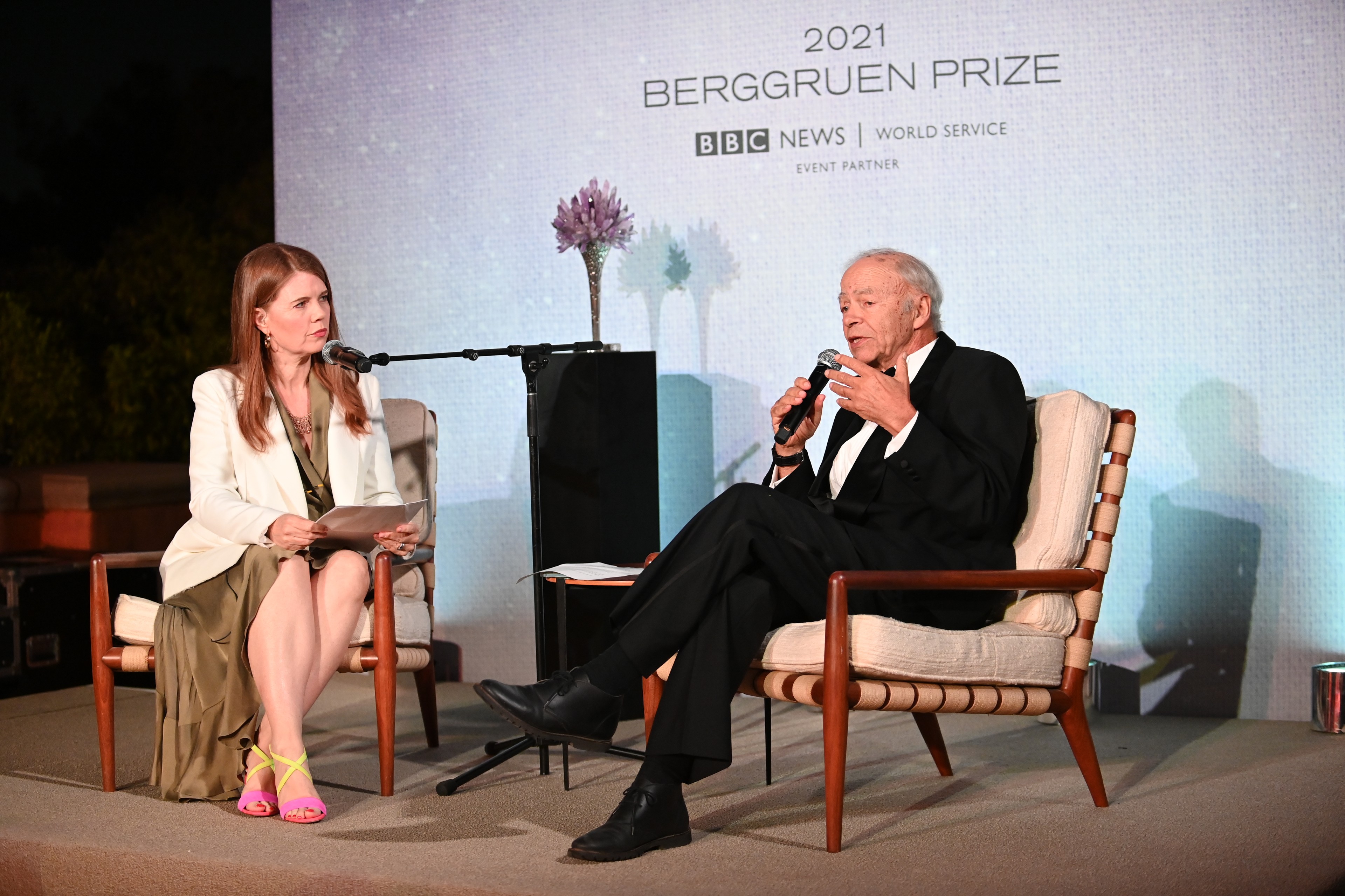 2021 Berggruen Prize Laureate Peter Singer in conversation with Nuala McGovern of BBC at the Berggruen Prize Award Ceremony on May 4, 2022, in Beverly Hills, CA.
