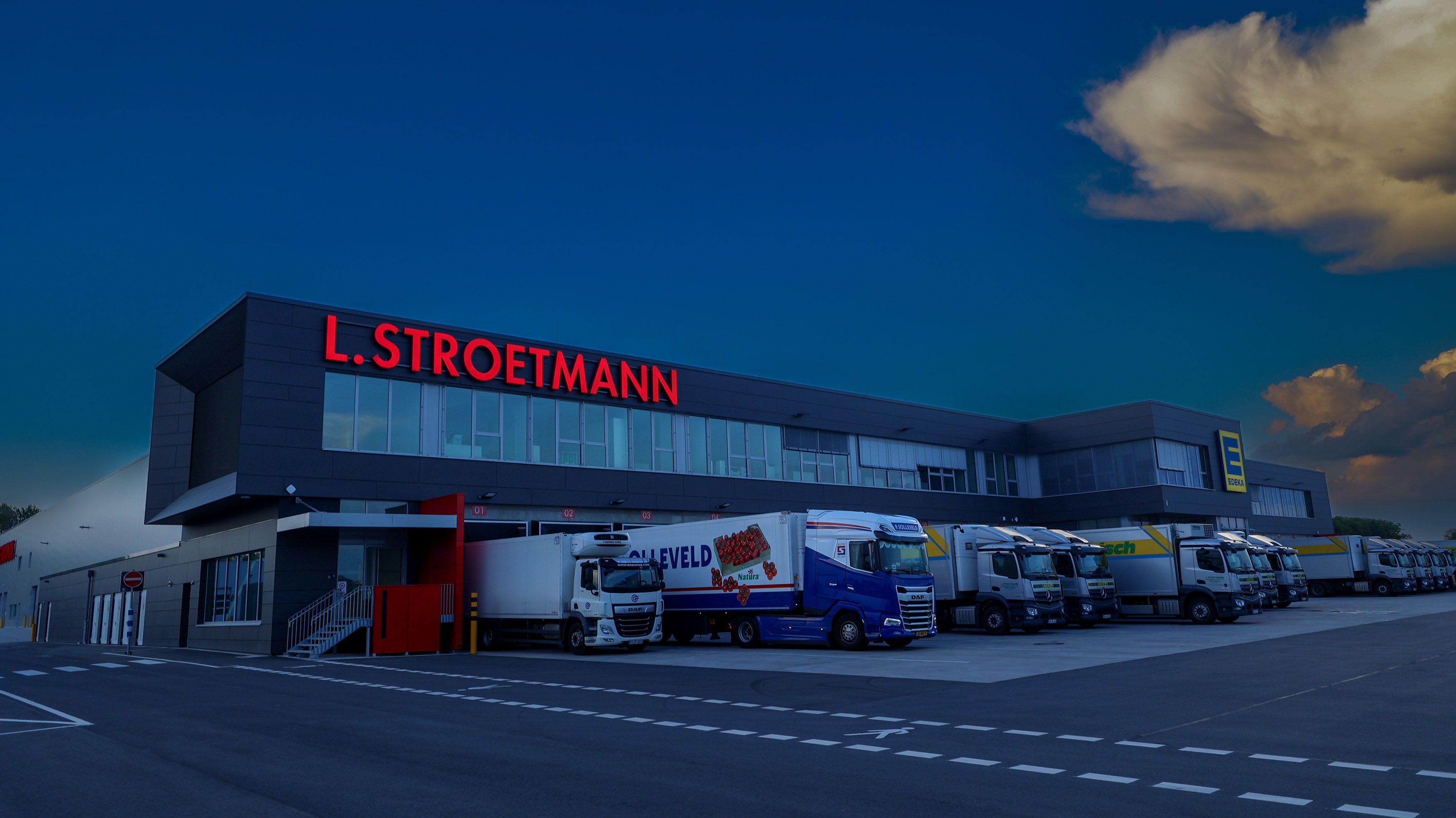 fassadenwerbung-2