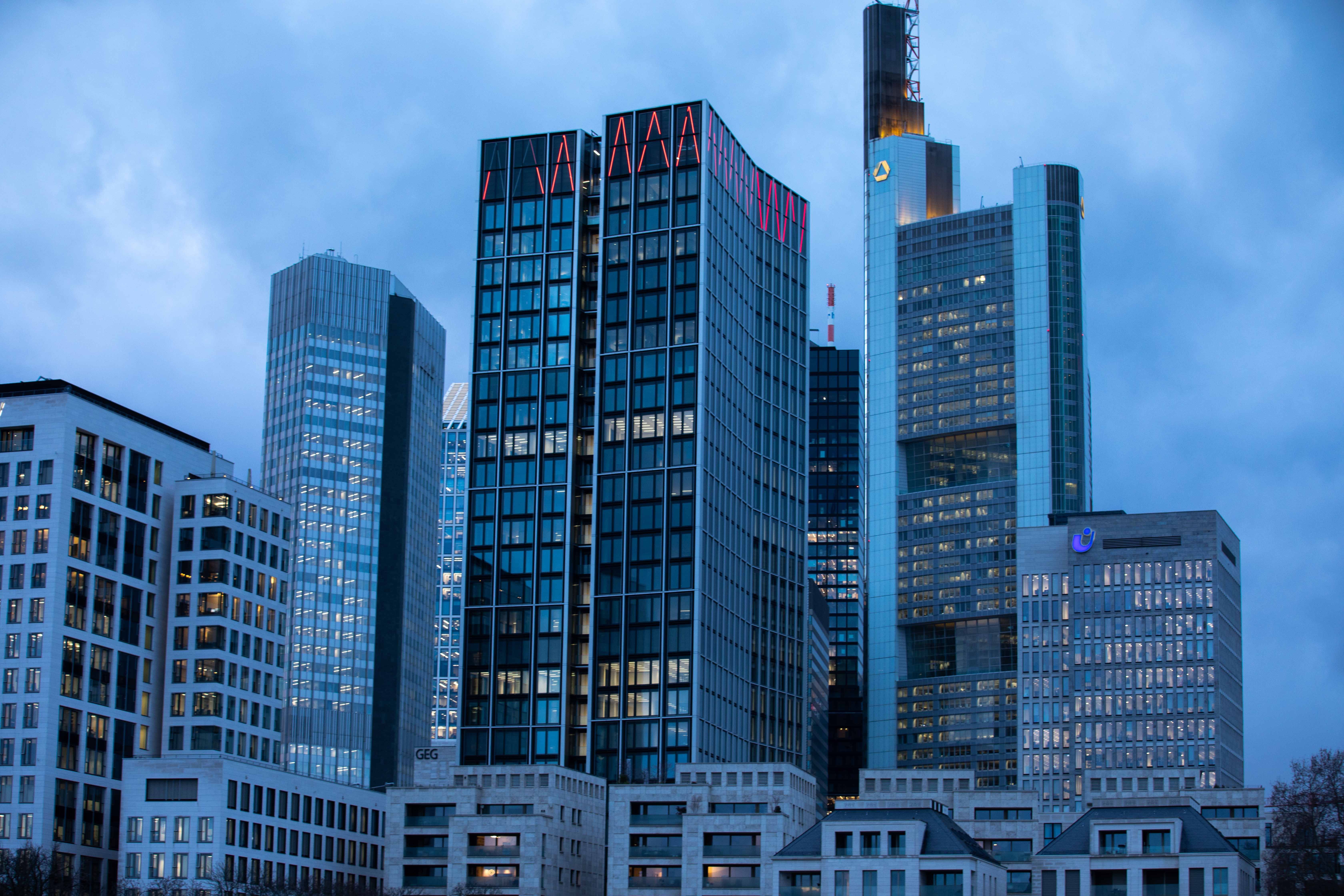 foto-frankfurter-winx-hochhaus