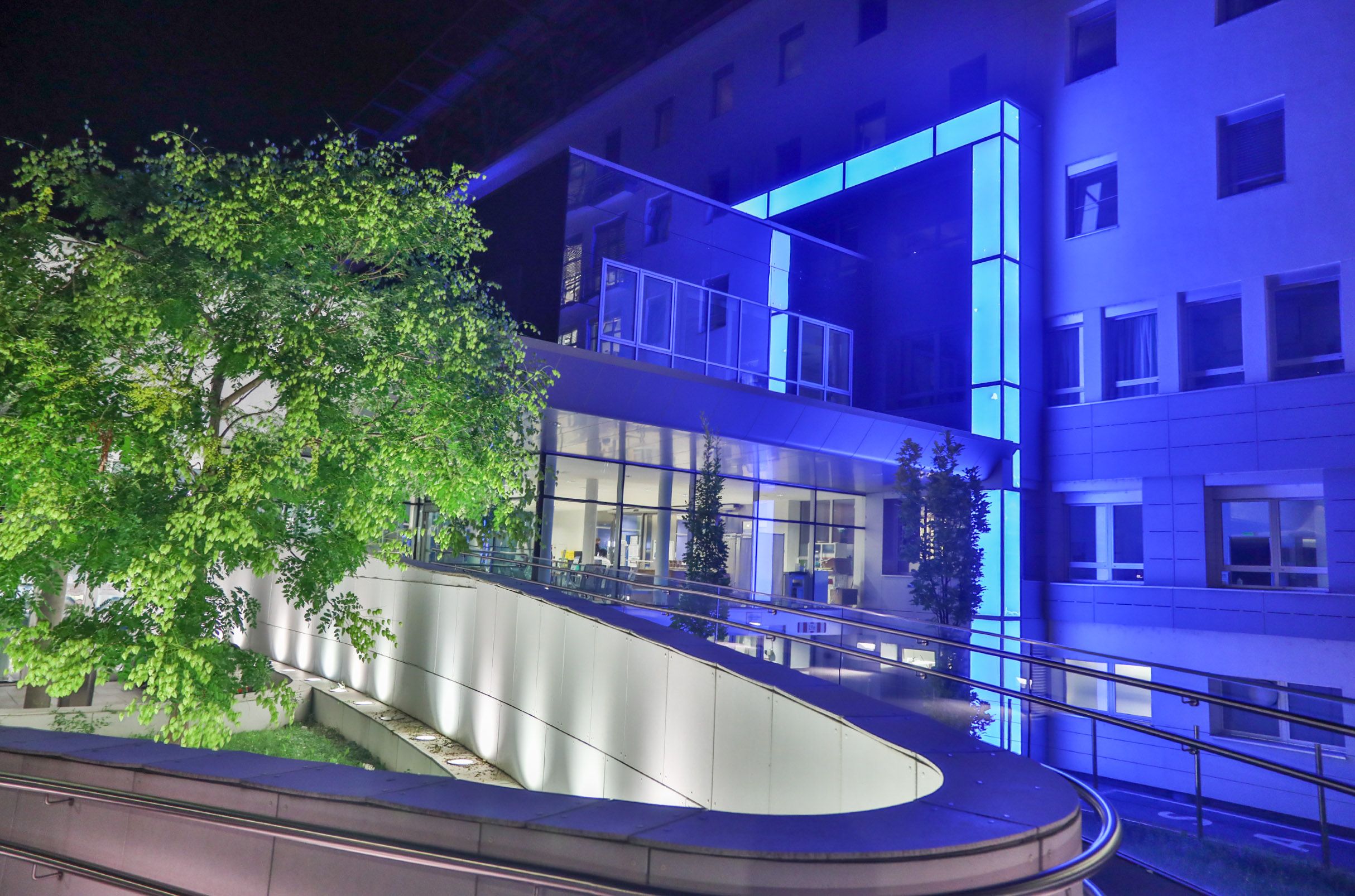 Flächenlicht-Gebäude-2