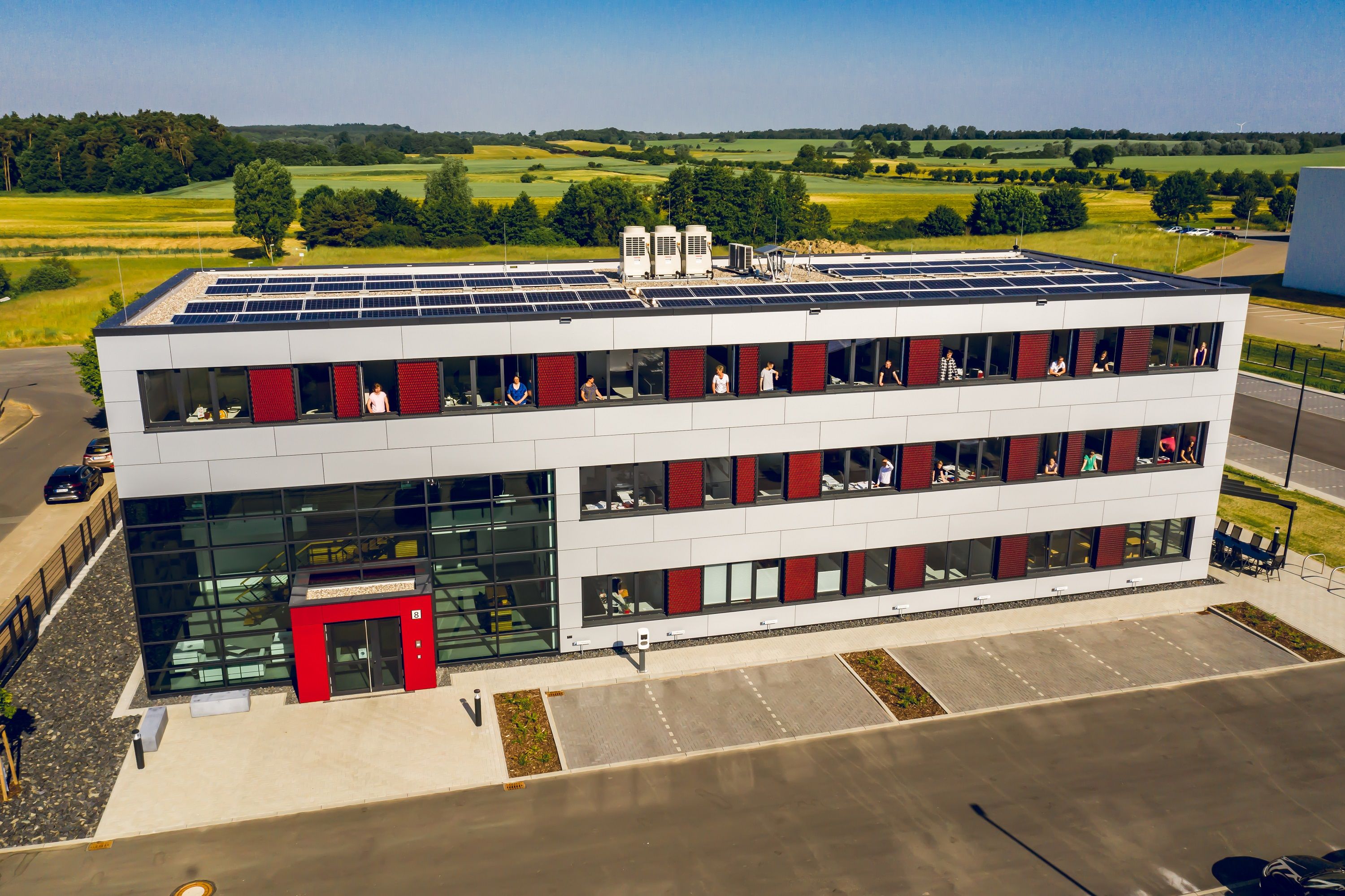 fassade-mit-lebendiger-ausstrahlung-3