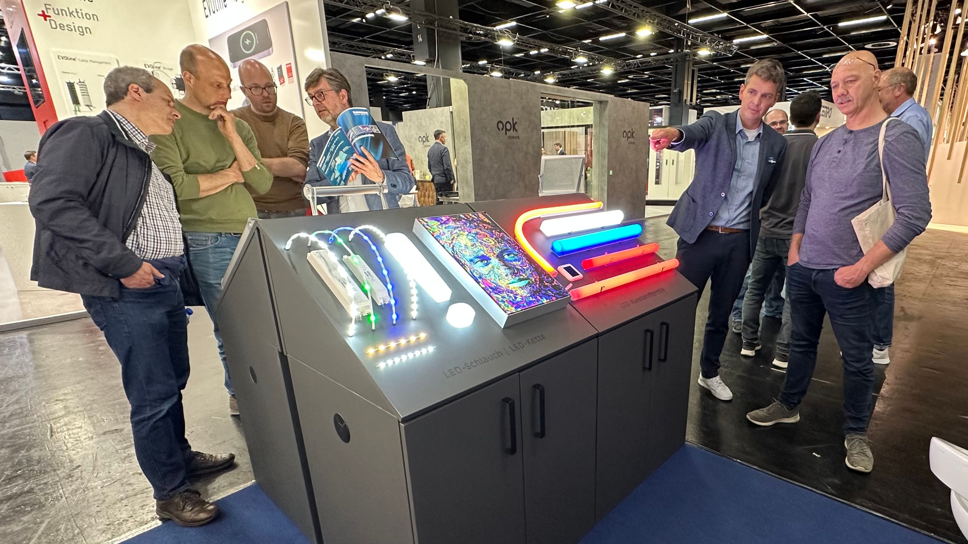 Interzum