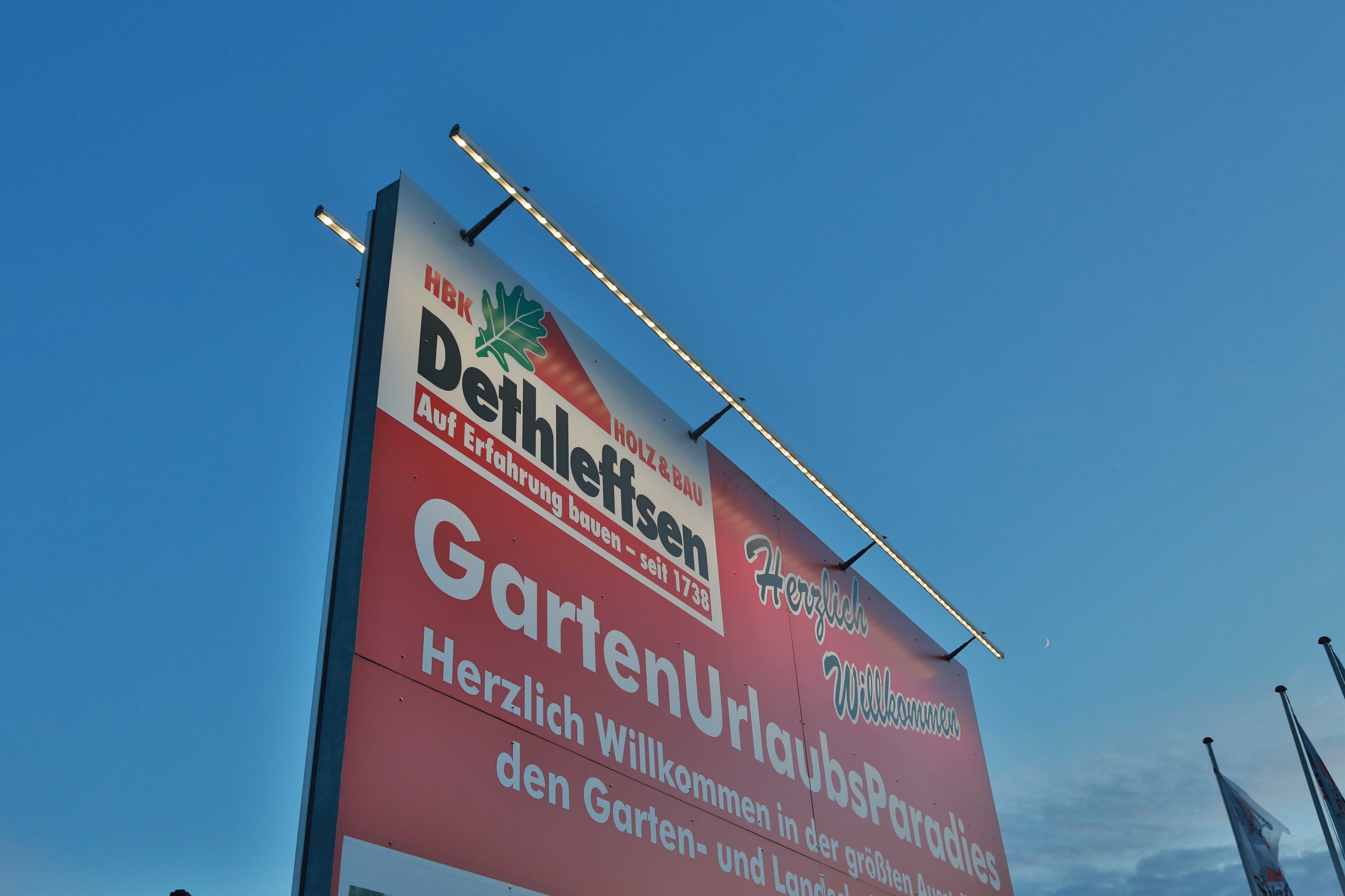 Wandstrahler im V-Profil