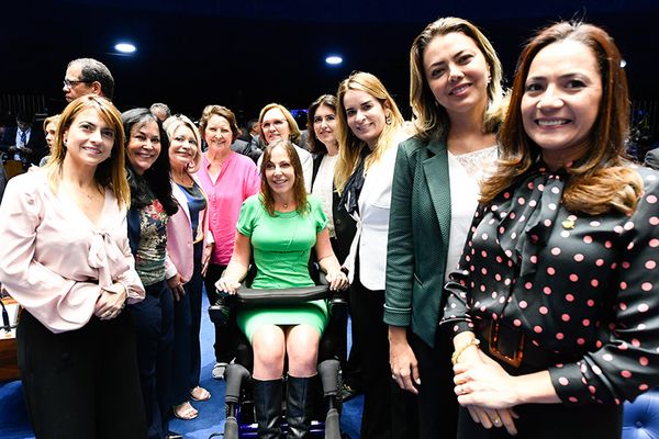 Número de senadoras titulares cai de 12 para 10 a partir de 2023