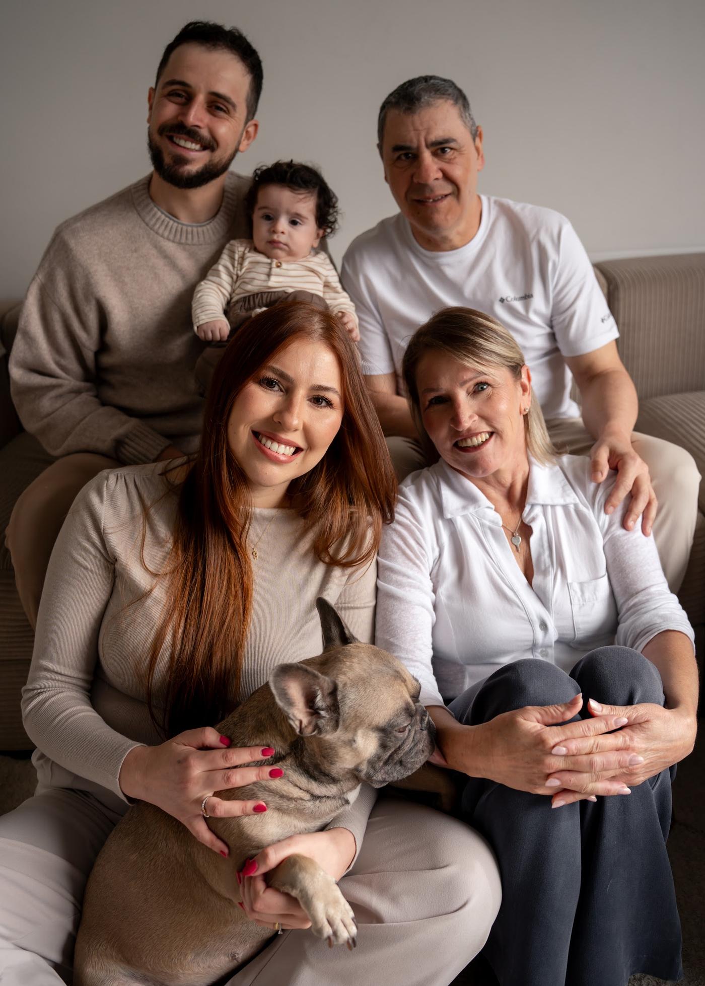 Família Mora, Em casa, 9 de 10