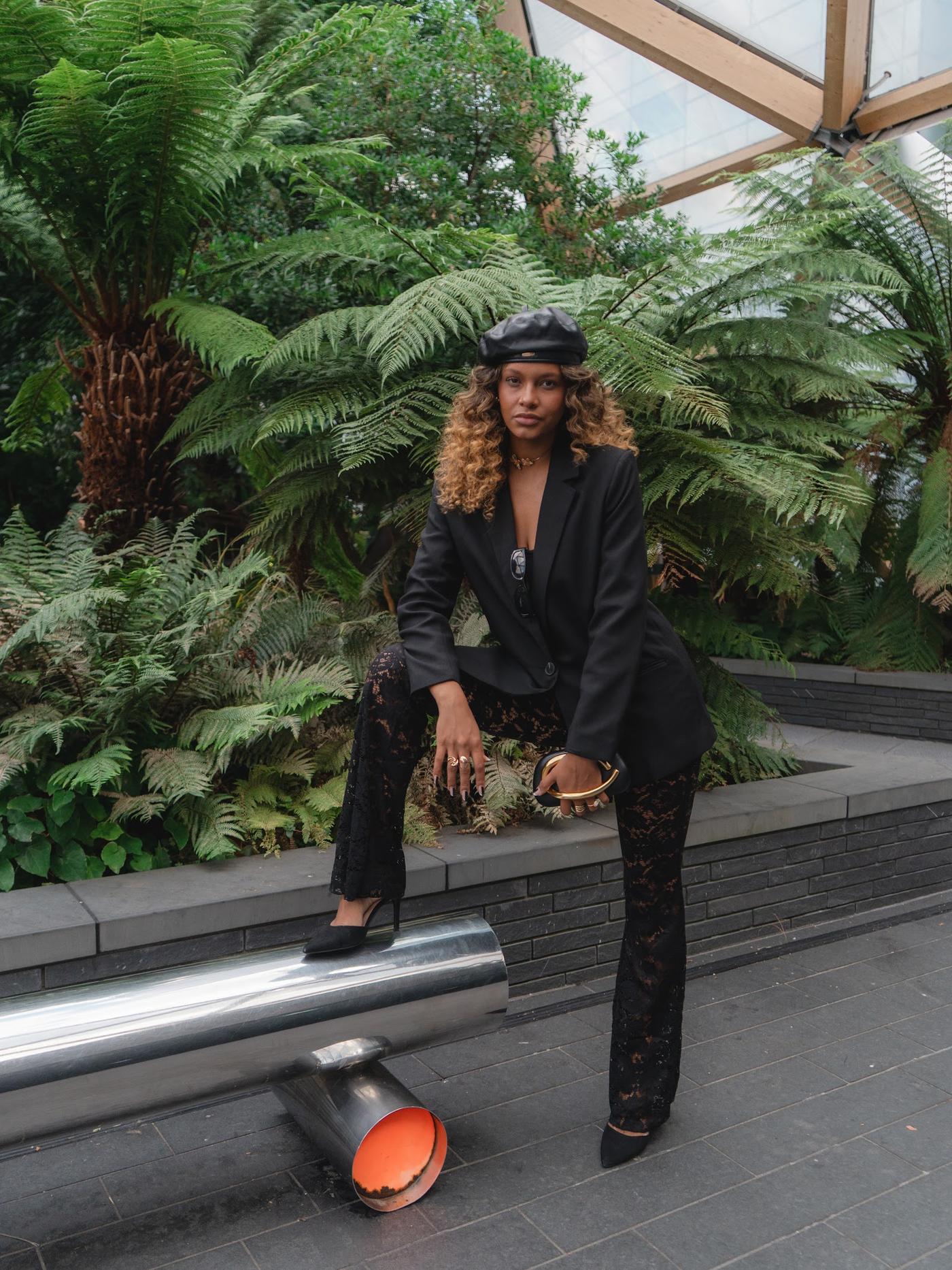 Sarah Rebeca, Canary Wharf, Londres, 10 de 10