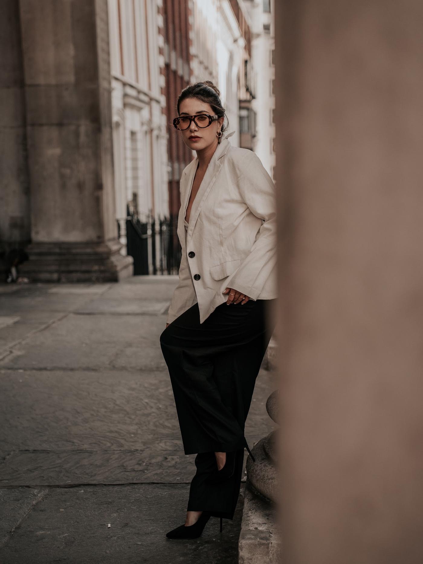 Luana Roosa, Mayfair, Londres, 3 de 10
