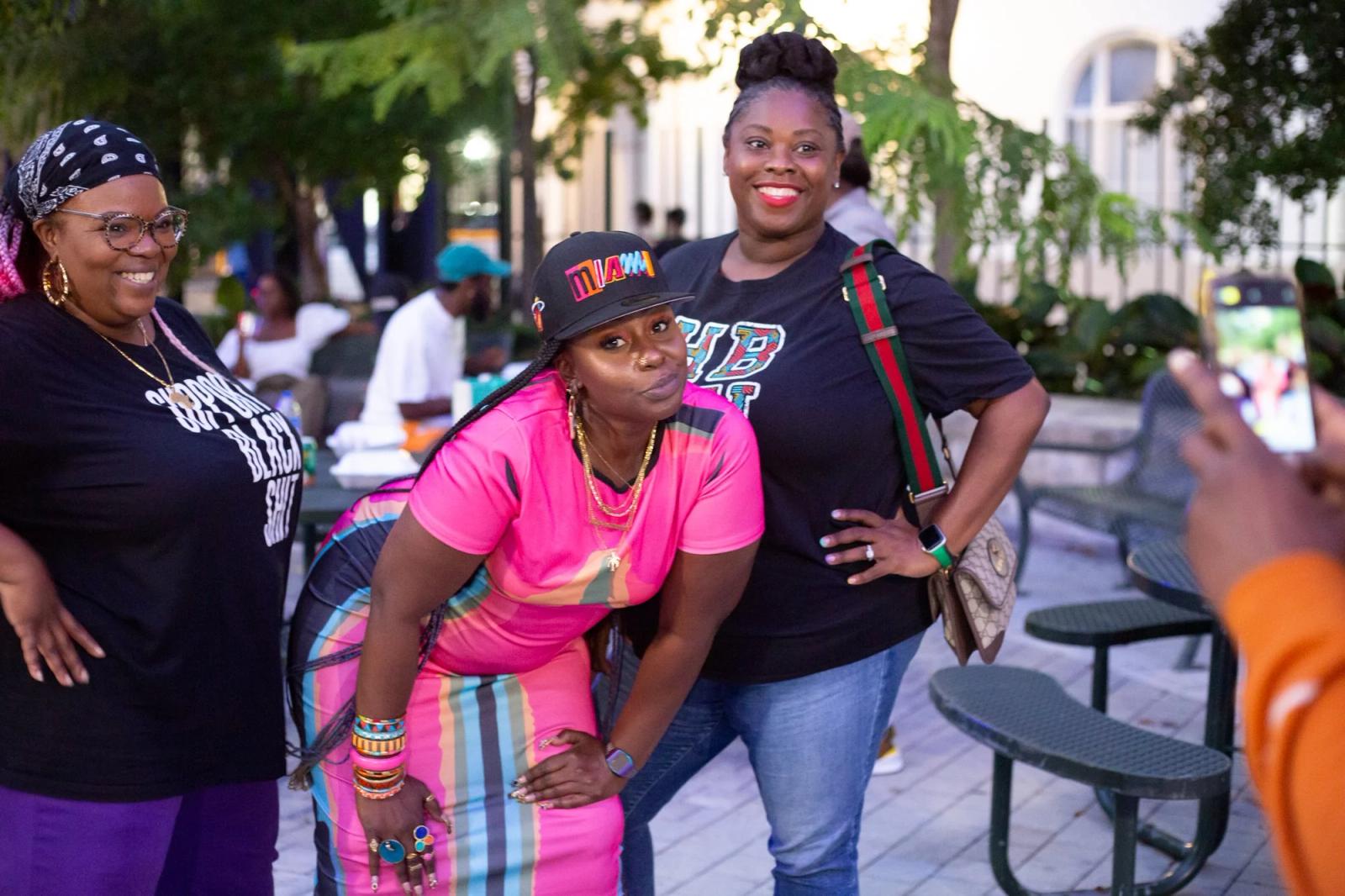 12042022 The Front Room Cookout Highlights web-36.jpg