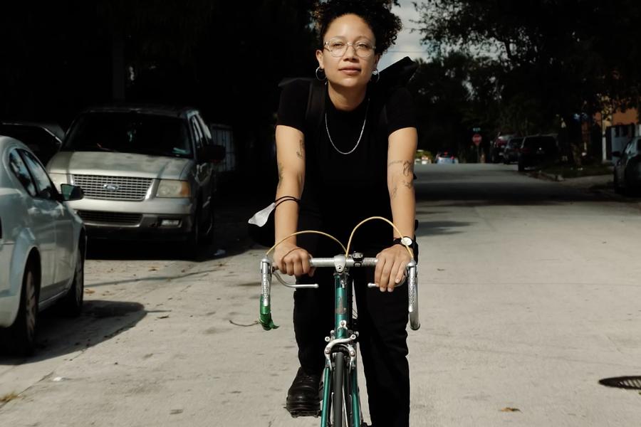 GeoVanna Gonzalez on Art & Community
