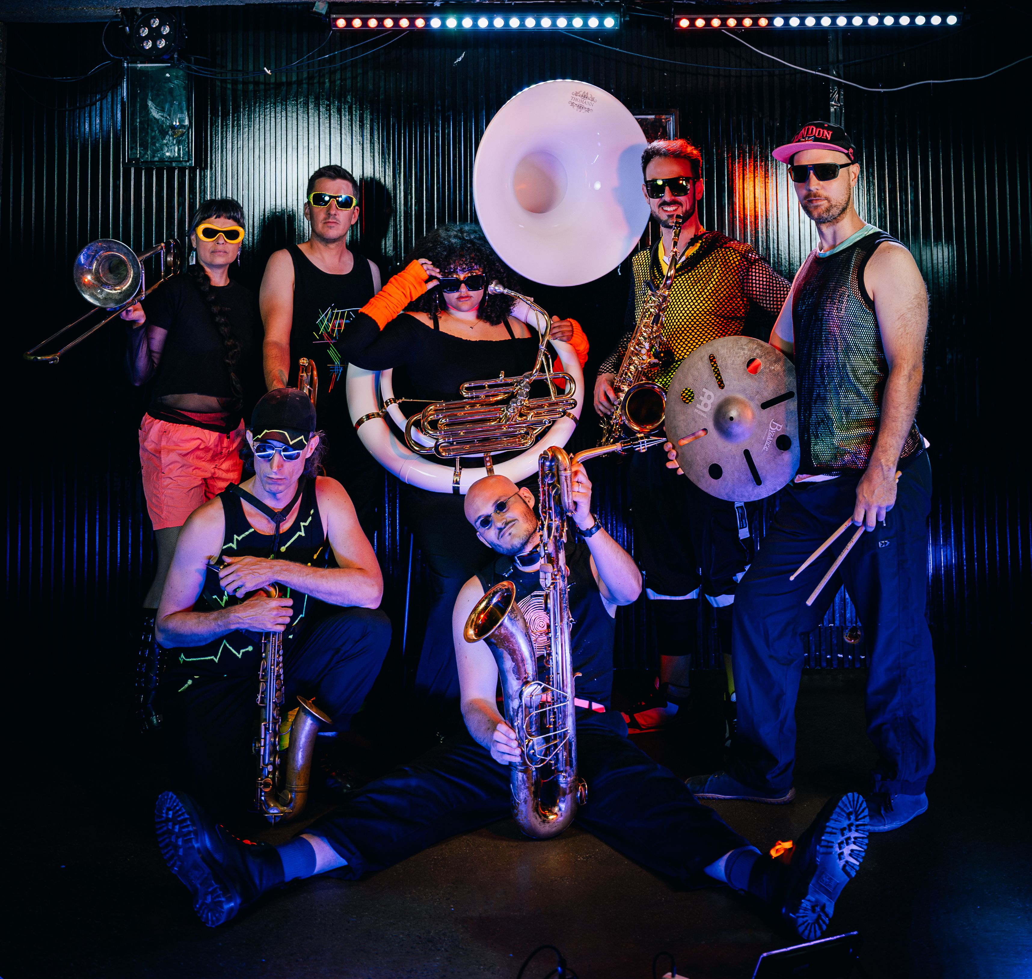 PULSATIVE BAND 