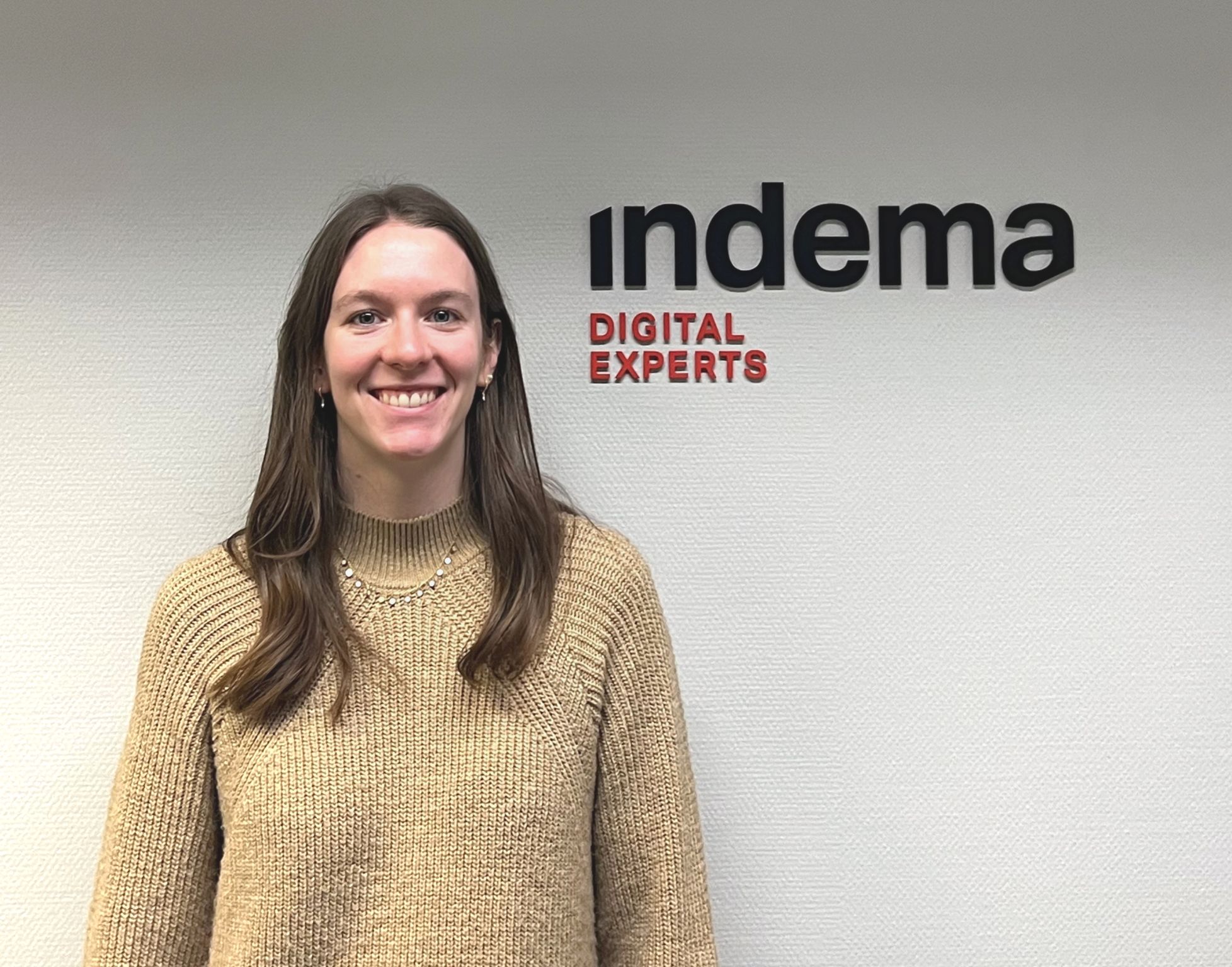 Herzlich Willkommen, Iara De Schoenmacker!